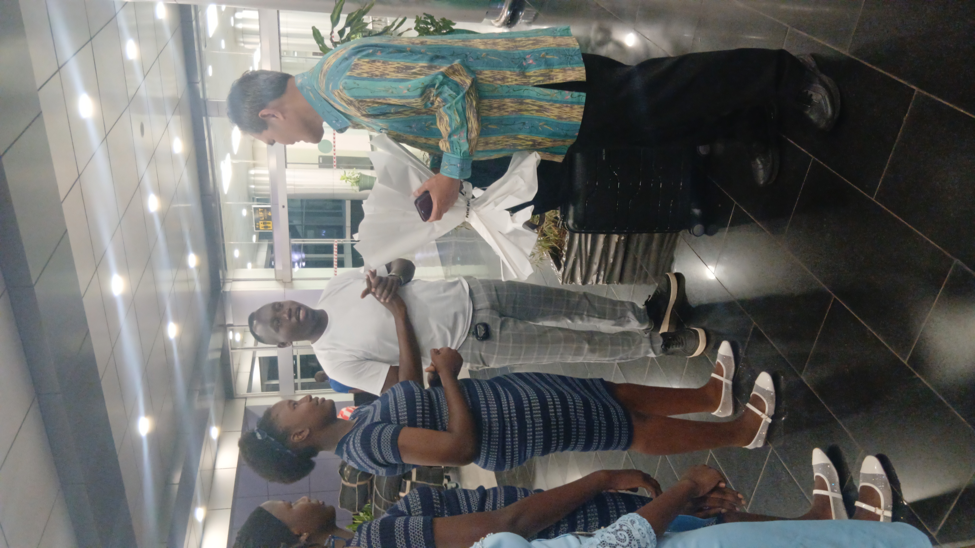 Vibrant Life Practitioner Greeting